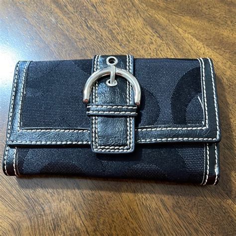 Yik Fung Wallet Black Leather With Separate Checkbook Inside 